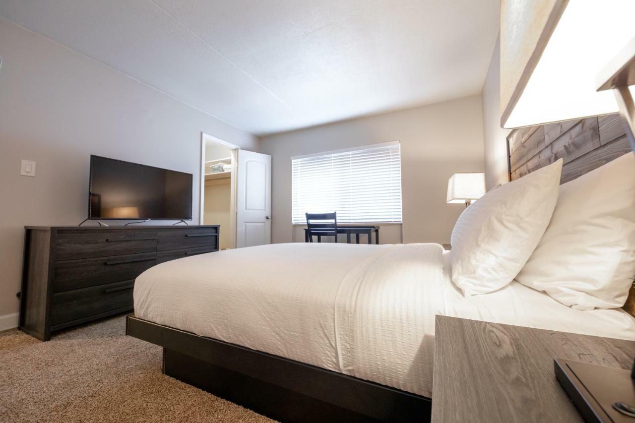 Stay Avenida Westshore Тампа Экстерьер фото
